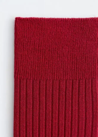 Gerippte Seidensocken