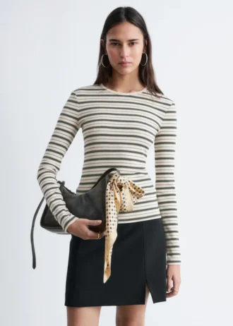 Geripptes Langarmshirt