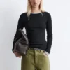 Geripptes Langarmshirt Geripptes Langarmshirt