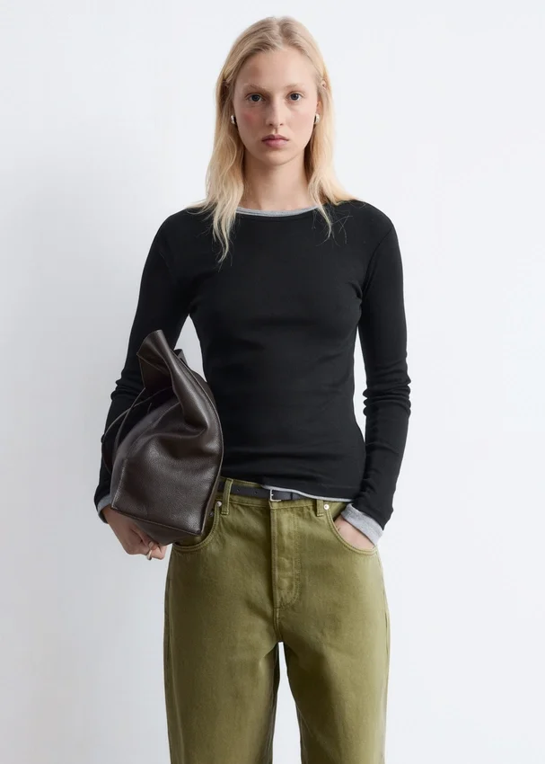 Geripptes Langarmshirt Geripptes Langarmshirt