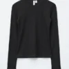 Geripptes Langarmshirt Geripptes Langarmshirt