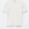 Geripptes T-Shirt Geripptes T-Shirt