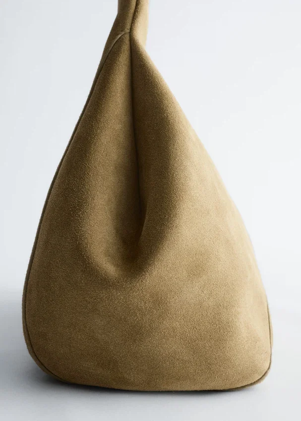 Geschwungene Schultertasche Geschwungene Schultertasche