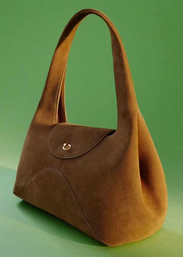 Geschwungene Schultertasche Geschwungene Schultertasche