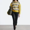 Gestreifter Strickpullover