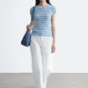 Gestreiftes T-Shirt aus Rippstrick Gestreiftes T-Shirt aus Rippstrick