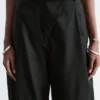 Hosen mit weitem Bein Hosen mit weitem Bein