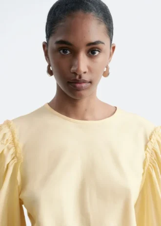 Jacquard-Bluse mit Ballonärmeln Jacquard-Bluse mit Ballonärmeln
