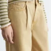 Jeans mit Falten-Detail