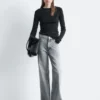 Jeans mit Nieten und Wide-Leg-Jeans Jeans mit Nieten und Wide-Leg-Jeans