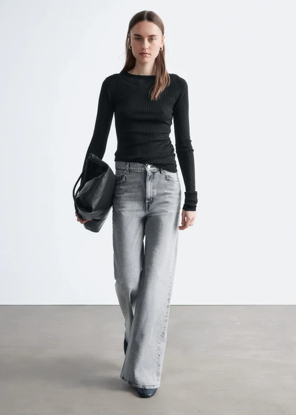 Jeans mit Nieten und Wide-Leg-Jeans Jeans mit Nieten und Wide-Leg-Jeans