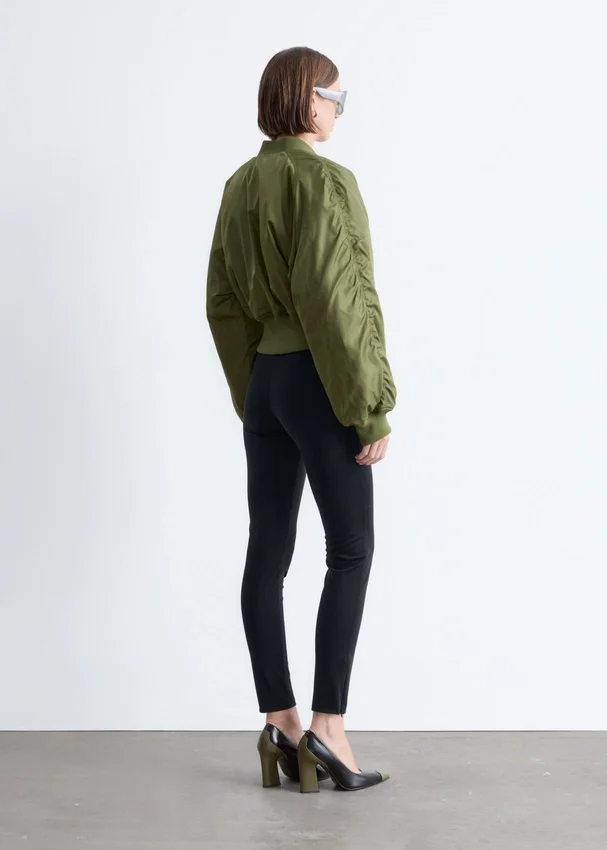 Jersey-Leggings mit Biesen Jersey-Leggings mit Biesen