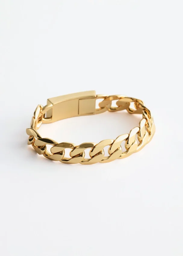 Kettenarmband mit klobigen Gliedern Kettenarmband mit klobigen Gliedern