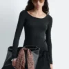 Langarmshirt mit U-Ausschnitt Langarmshirt mit U-Ausschnitt