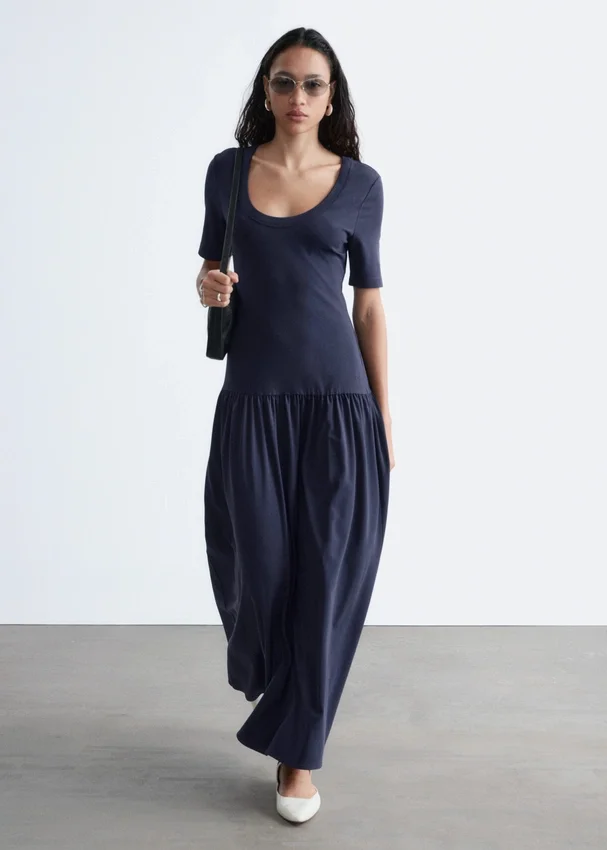 Langes Jersey-Maxikleid Langes Jersey-Maxikleid