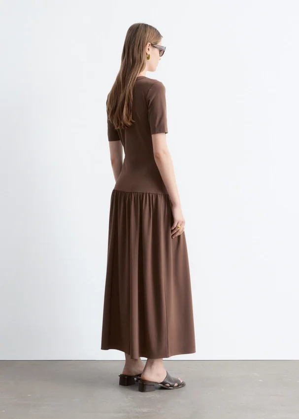 Langes Jersey-Maxikleid Langes Jersey-Maxikleid