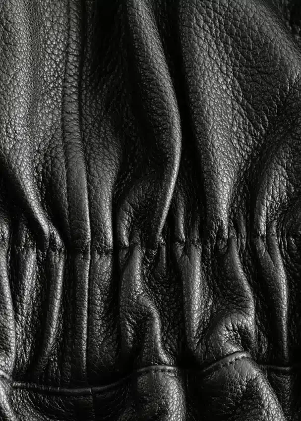 Leder-Bikerjacke mit Gürtel Leder-Bikerjacke mit Gürtel