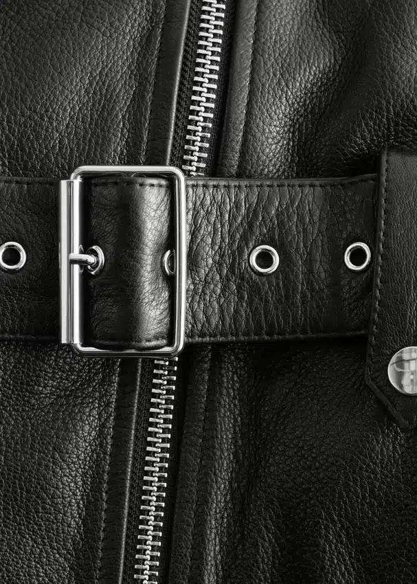Leder-Bikerjacke mit Gürtel Leder-Bikerjacke mit Gürtel