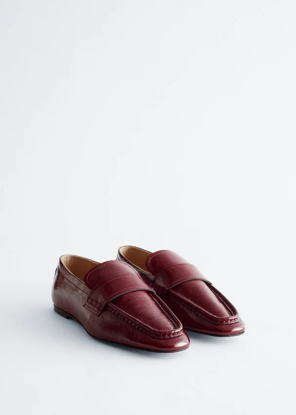 Leder-Loafer mit eckiger Spitze Leder-Loafer mit eckiger Spitze