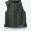 Leder-Top mit gedrehter Schulter