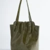 Leder-Tragetasche mit Schnallenriemen