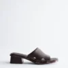 Ledersandalen mit Blockabsatz Ledersandalen mit Blockabsatz