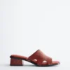 Ledersandalen mit Blockabsatz Ledersandalen mit Blockabsatz