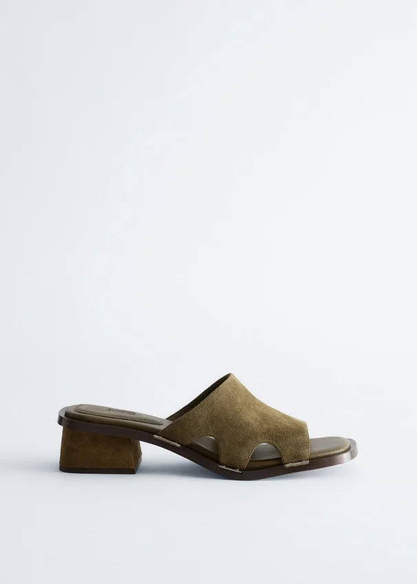 Ledersandalen mit Blockabsatz Ledersandalen mit Blockabsatz