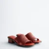 Ledersandalen mit Blockabsatz Ledersandalen mit Blockabsatz