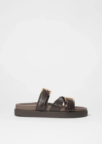 Ledersandalen mit gekreuzten Riemen