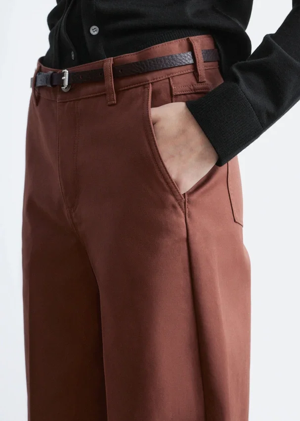 Lässige Baumwollhose mit weitem Bein Lässige Baumwollhose mit weitem Bein
