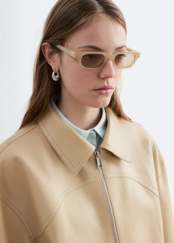 Lässige Lederjacke Lässige Lederjacke