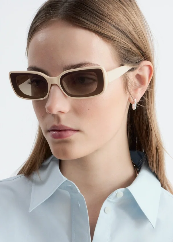 Markante rechteckige Sonnenbrille Markante rechteckige Sonnenbrille