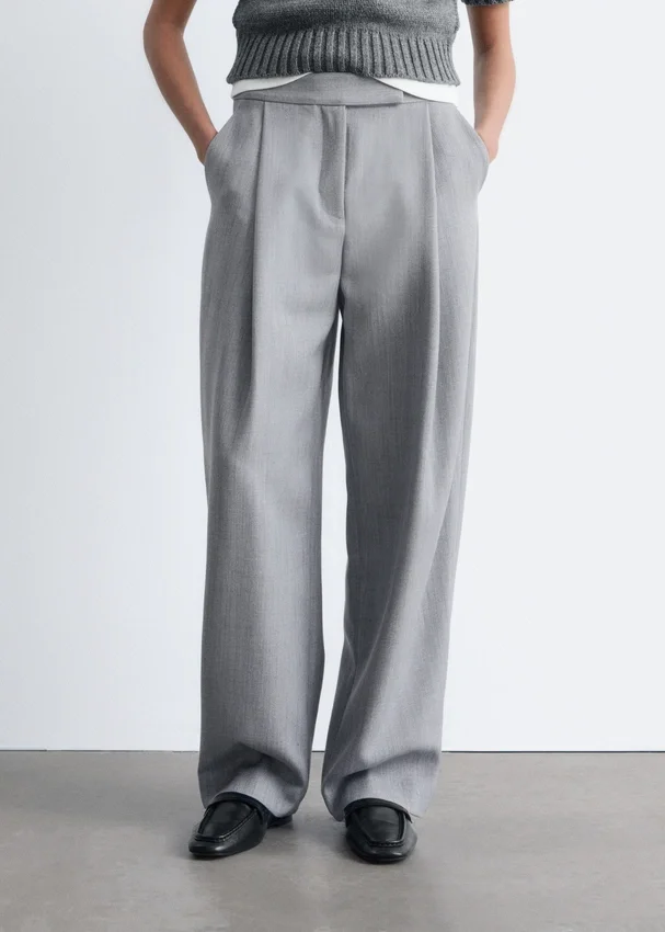 Maßgeschneiderte Hose aus Wollmischung Maßgeschneiderte Hose aus Wollmischung