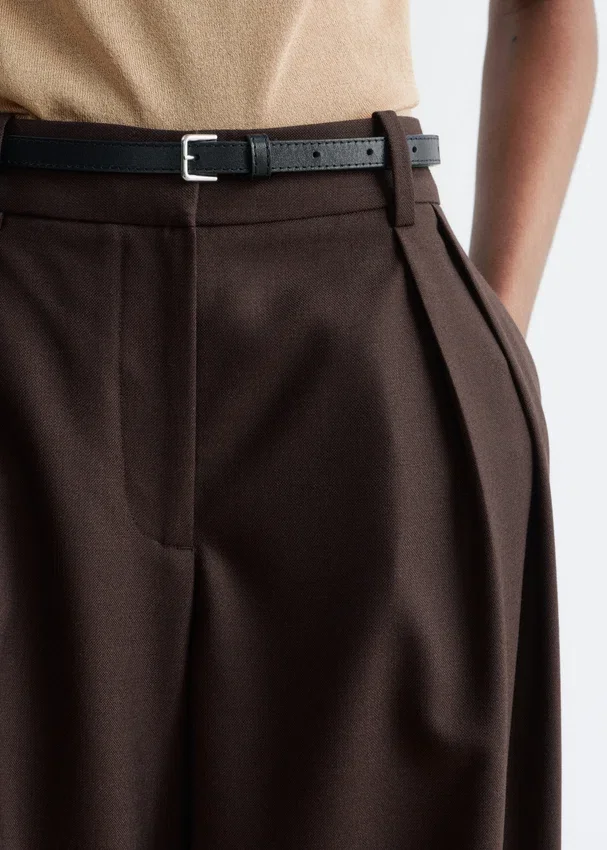 Maßgeschneiderte Hose aus Wollmischung Maßgeschneiderte Hose aus Wollmischung