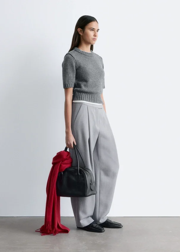 Maßgeschneiderte Hose aus Wollmischung Maßgeschneiderte Hose aus Wollmischung