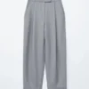 Maßgeschneiderte Hose aus Wollmischung Maßgeschneiderte Hose aus Wollmischung