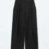 Maßgeschneiderte Hose aus Wollmischung Maßgeschneiderte Hose aus Wollmischung