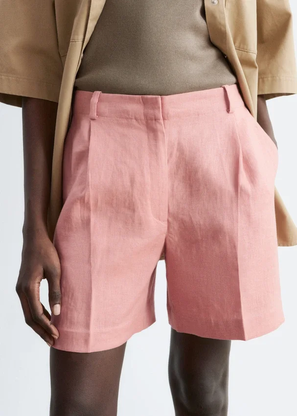 Maßgeschneiderte Leinen-Shorts Maßgeschneiderte Leinen-Shorts