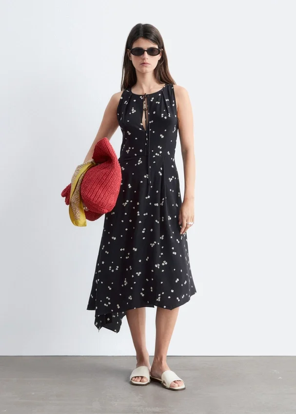 Maxikleid aus Seide mit Blumenmuster Maxikleid aus Seide mit Blumenmuster