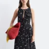 Maxikleid aus Seide mit Blumenmuster Maxikleid aus Seide mit Blumenmuster