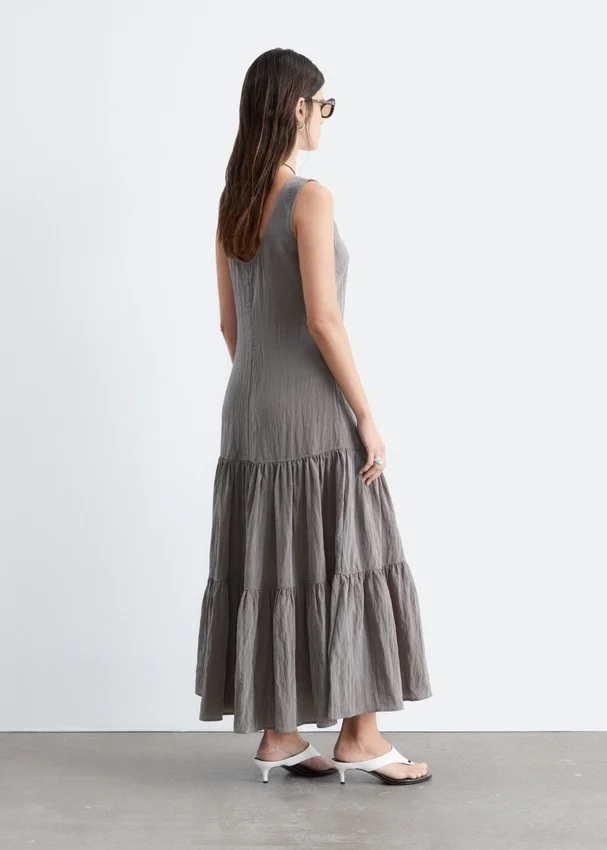 Maxikleid mit Stufenrock Maxikleid mit Stufenrock