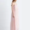 Maxikleid mit Trägern und Stickerei Maxikleid mit Trägern und Stickerei