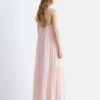 Maxikleid mit Trägern und Stickerei Maxikleid mit Trägern und Stickerei
