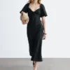 Midikleid aus Leinen Midikleid aus Leinen