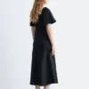 Midikleid aus Leinen Midikleid aus Leinen