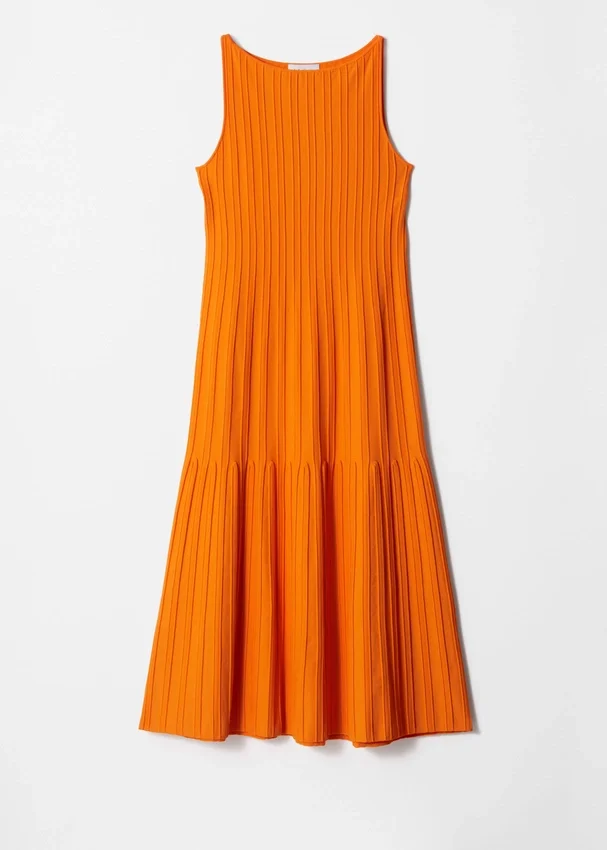 Midikleid aus Rippstrick Midikleid aus Rippstrick