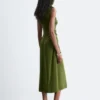 Midikleid mit gerafftem Schlüssellochausschnitt Midikleid mit gerafftem Schlüssellochausschnitt