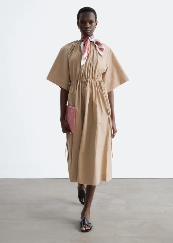 Midikleid mit Kordelzug Midikleid mit Kordelzug