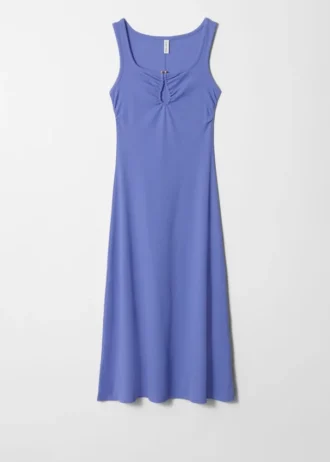 Midikleid mit Schnallenverzierung